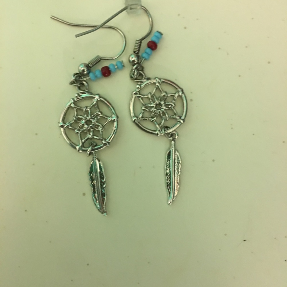 Cute dream catcher earrings!